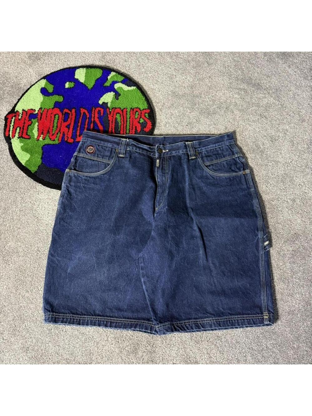 y2k vintage 2000’s denim sohk baggy jorts
